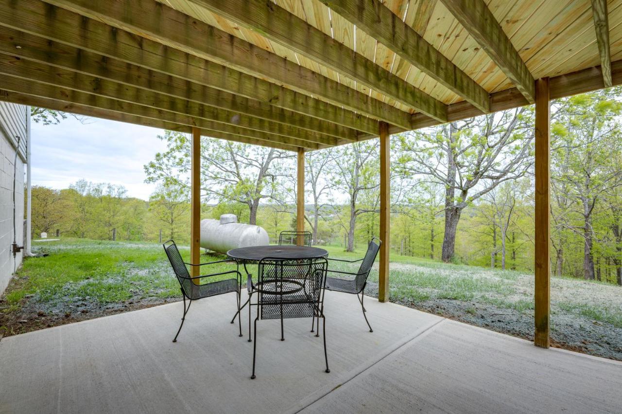 干岭Cozy Kentucky Retreat - Deck, Near Ark Encounter!别墅 外观 照片